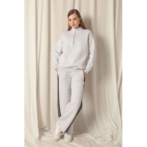 Üç İplik Biyeli Kadın Açık Gri Eşofman