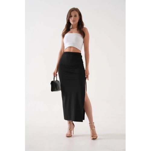 Uzun yırtmaçlı ince kumaş etek siyah