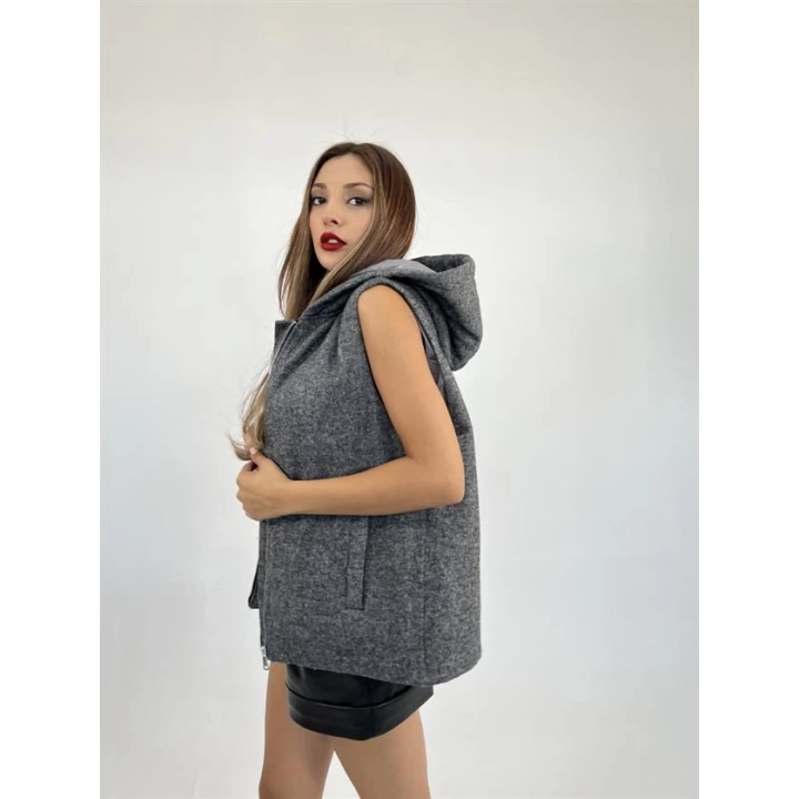 6638 YELEK-SİYAH
