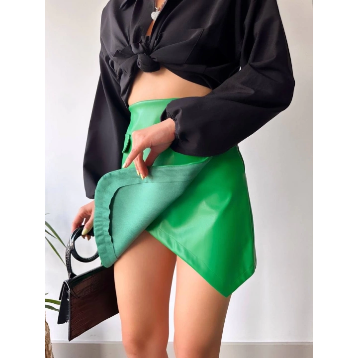 Cep detaylı oval kapaklı deri etek yeşil h240048