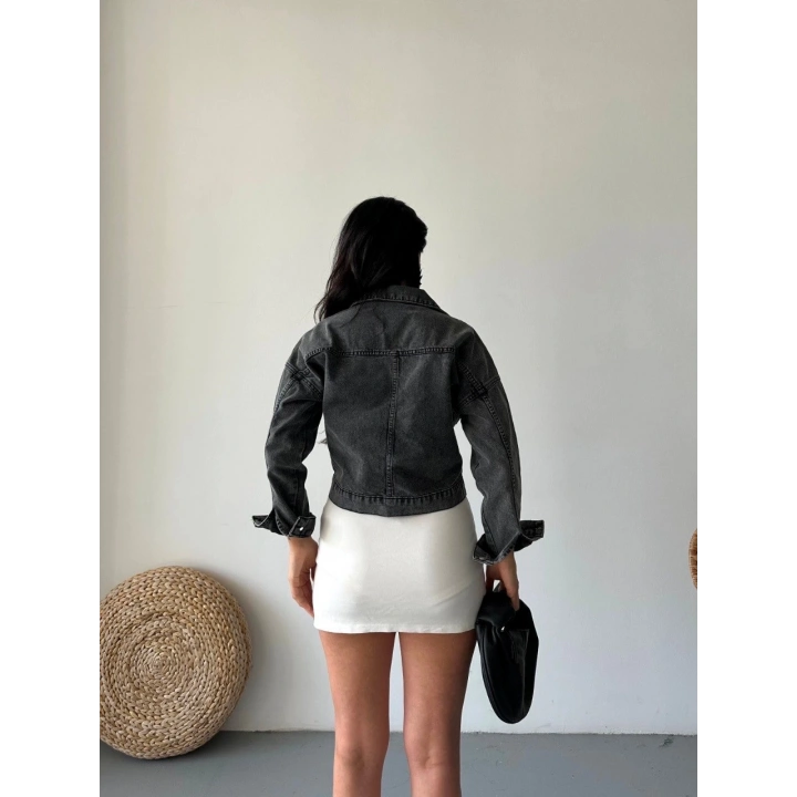 Çift cepli kol katlamalı süper taş enzim yıkama crop kot ceket füme d2000