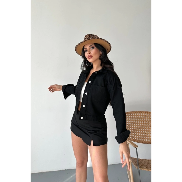 Çift cepli kol katlamalı süper taş enzim yıkamalı crop kot ceket siyah d2000