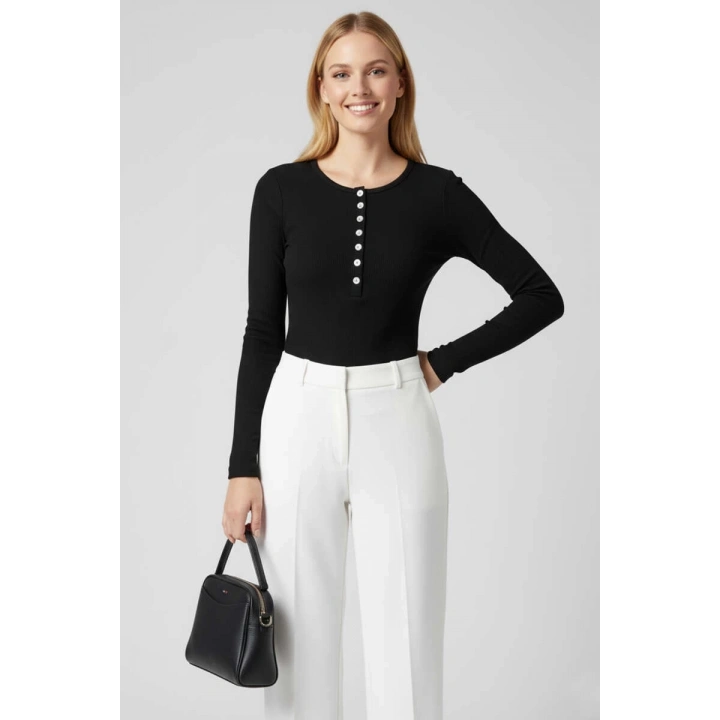 Çıtçıt Detaylı Bluz Siyah T4343