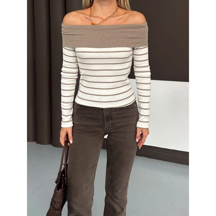 Çizgili madonna yaka kaşkorse bluz bej a844