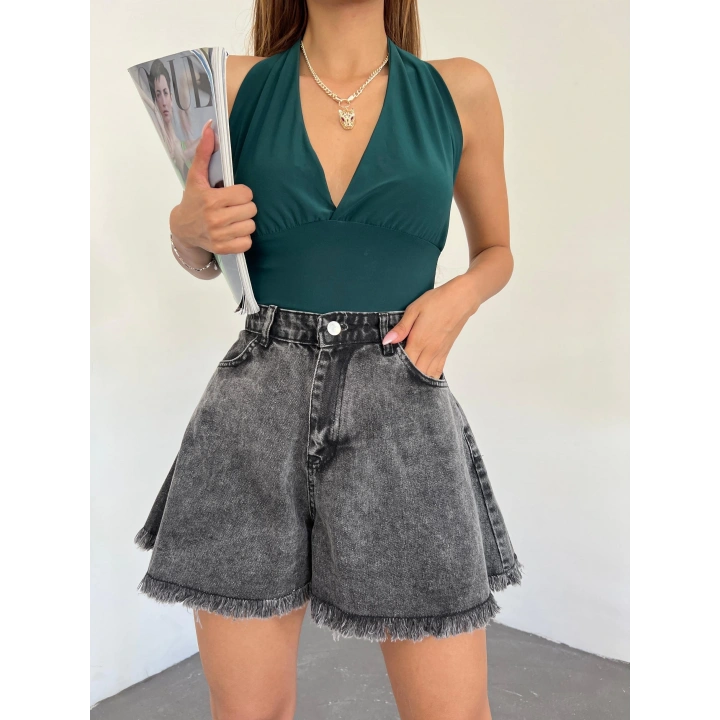 Geniş Paça Püsküllü Denim Şort