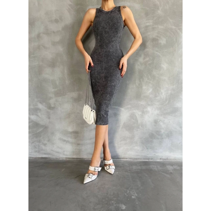 Halter yaka elbise aşit yıkamalı