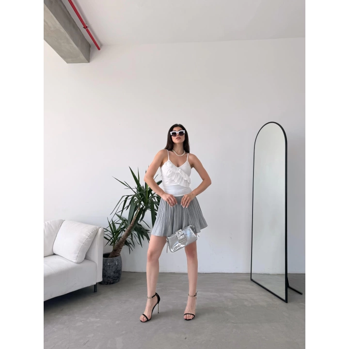 İp Askılı Volan Detaylı Bluz