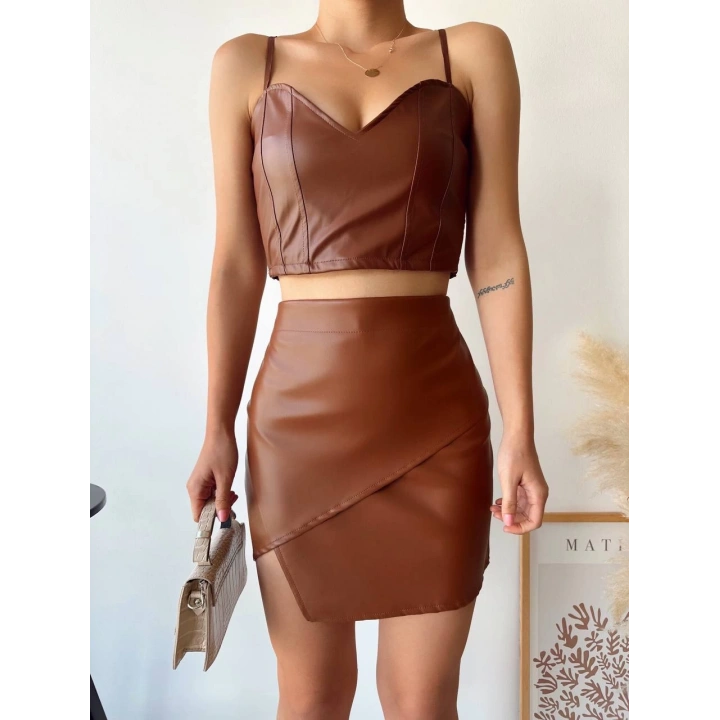 Kapaklı asimetrik model deri etek kahve s240106
