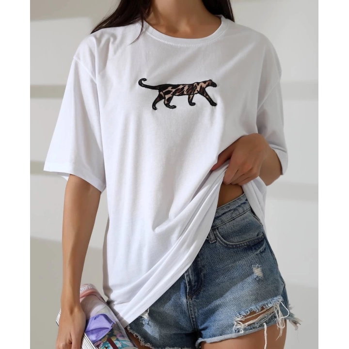Kaplan nakış işlemeli Oversize tişört