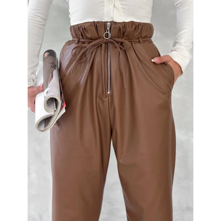 Kendinden ince kemerli deri pantolon kahve t1178