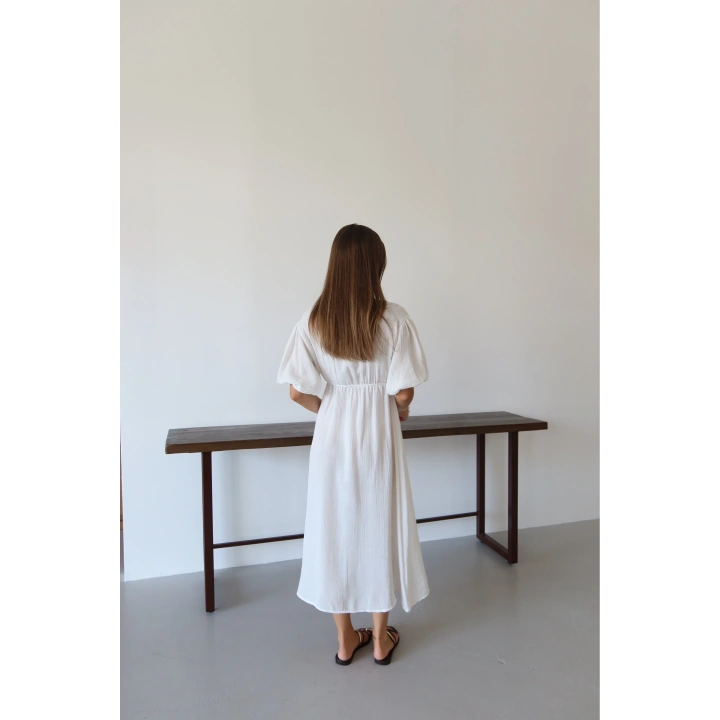 Kısa kollu müslin elbise beyaz pt