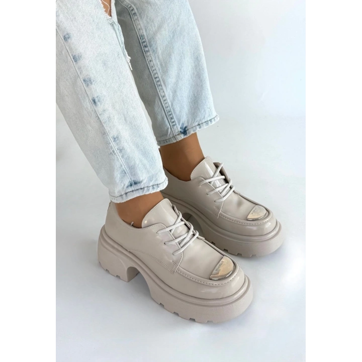 Kiya Bej Rugan Dolgu Topuk Oxford Ayakkabı