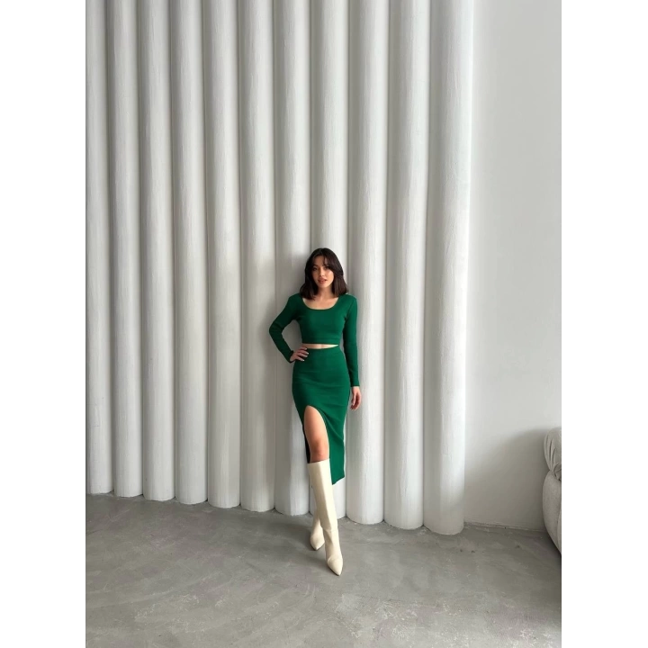 Kolllu alt üst takım