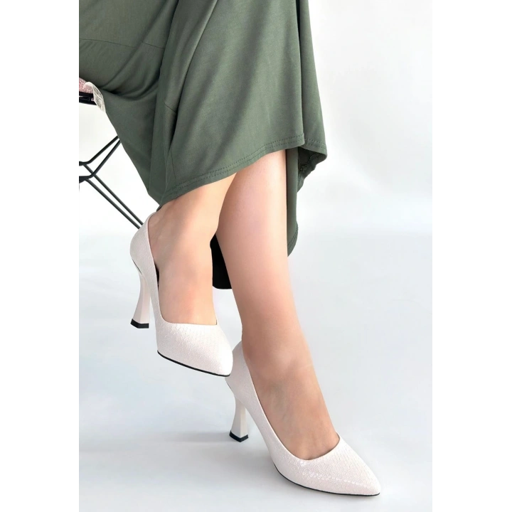 Merio Bej Baskılı Rugan Topuklu Ayakkabı