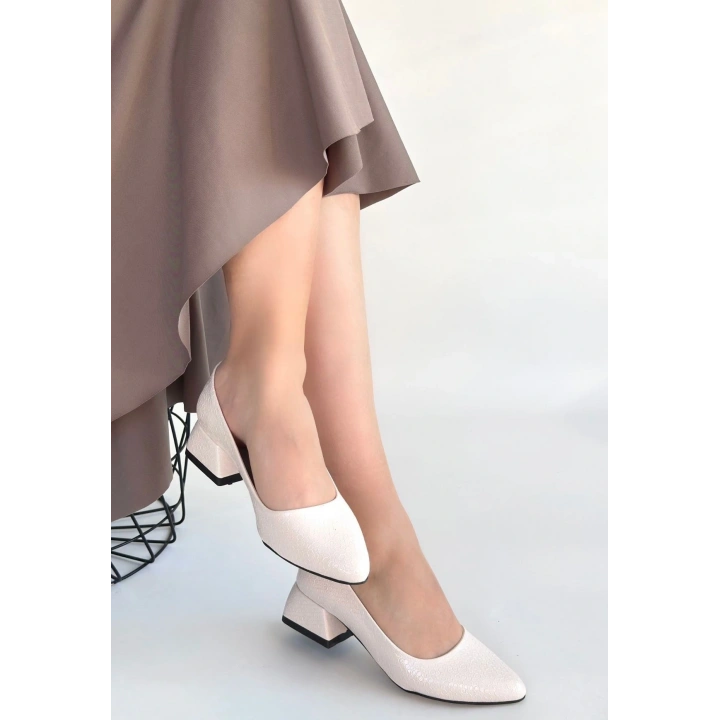 Nitya Bej Baskılı Rugan Topuklu Ayakkabı