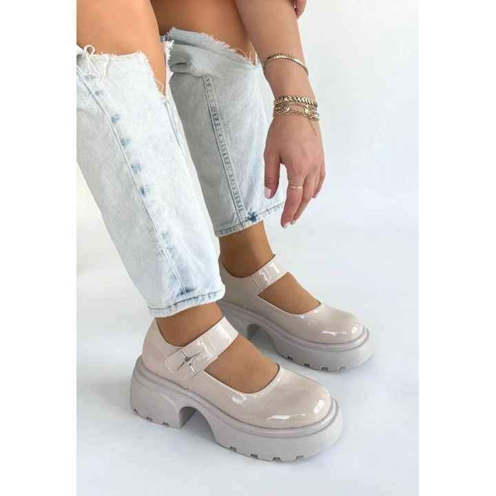 Siyat Bej Rugan Dolgu Topuk Oxford Ayakkabı