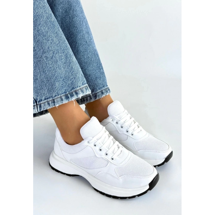 Slar Beyaz Cilt Bağcıklı Spor Ayakkabı