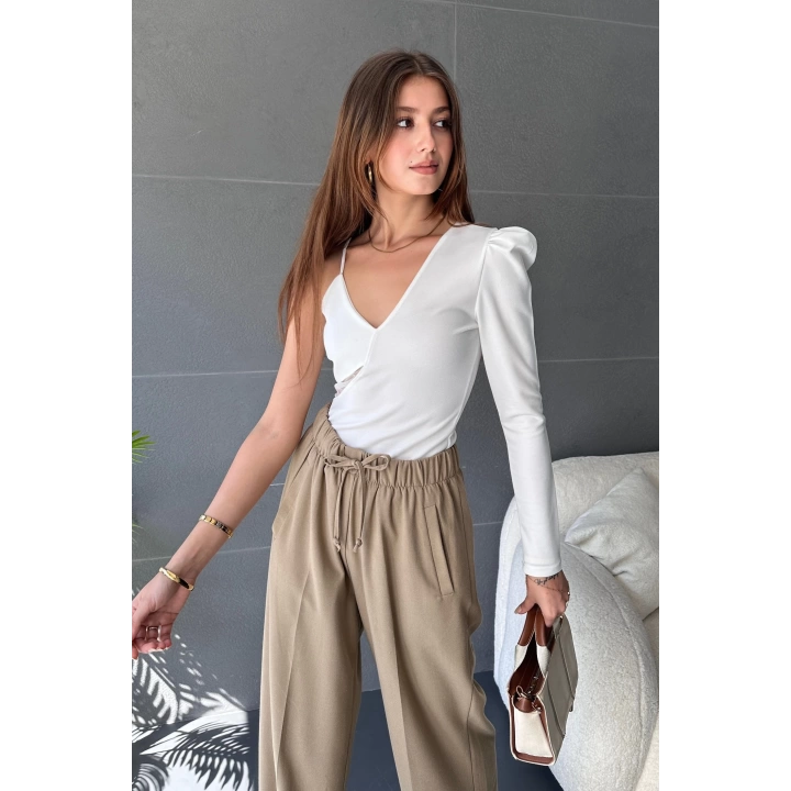 Tek Omuz Tül Detaylı Crep Bluz