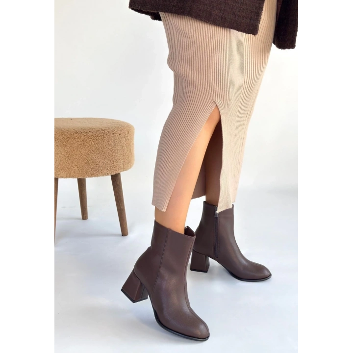 Tendy Kahverengi Cilt Topuklu Bot