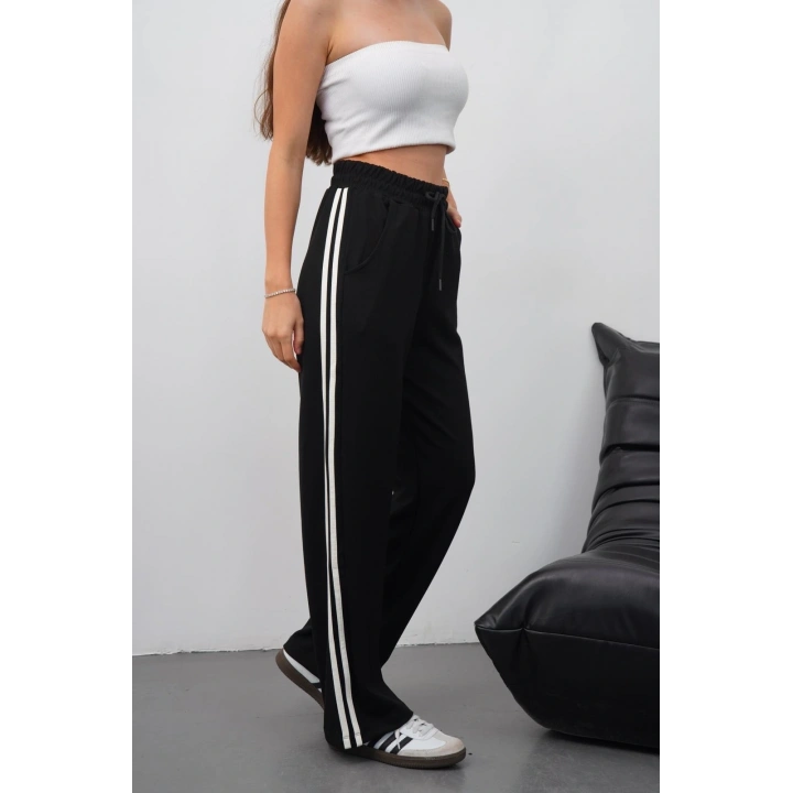 Yandan çift şeritli pantolon siyah