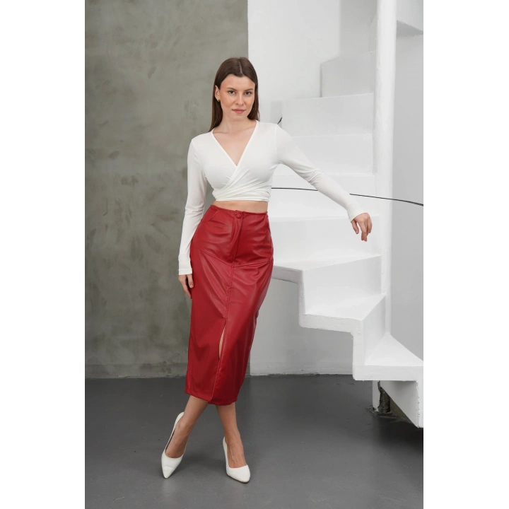 Yırtmaçlı uzun deri etek bordo