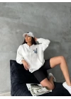 3 iplik şardonlu oversize compact kafa baskılı sweat beyaz