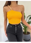 Ahşap Boncuk Detaylı Askılı Triko Bluz Hardal - DF2303