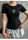 Bac nakışlı bluz