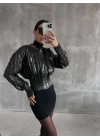Beli büzgülü crop deri ceket siyah