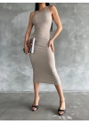 Halter elbise