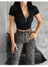 kaşkorse yaka fermuarlı bluz siyah