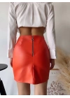 Tek yırtmaçlı arkadan fermuarlı deri etek turuncu s24475