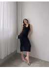 V Yaka Sırtı Bağcık Detaylı Triko Elbise