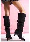 Zelya Siyah Süet Topuklu Çizme