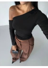 Omuz detaylı kollu bluz siyah f2336