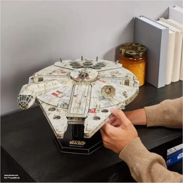 4D Build Star Wars Millennium Falcon 3D Model Seti 223 Adet