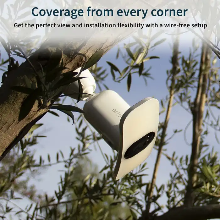 Arlo Pro 3 Floodlight Kamera - Kablosuz Güvenlik, 2K ve HDR, Beyaz