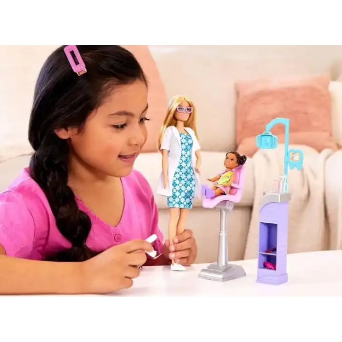 Barbie Diş Hekimi Moda Bebeği
