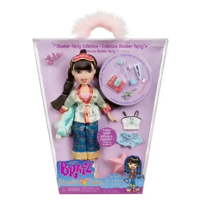 Bratz Pijama Partisi Yeşim Moda Bebeği 2 Takım Pijamalı