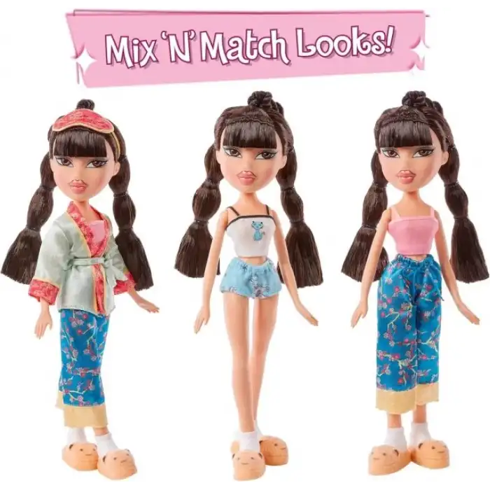 Bratz Pijama Partisi Yeşim Moda Bebeği 2 Takım Pijamalı
