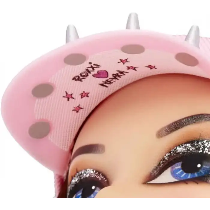 Bratz x JimmyPaul Tasarımcı Çift Roxxi ve Nevra Moda Bebekleri