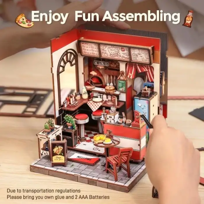 CUTEBEE Toz Kapaklı DIY Kitaplık Seti - Büyükbabanın Antika Dükkanı