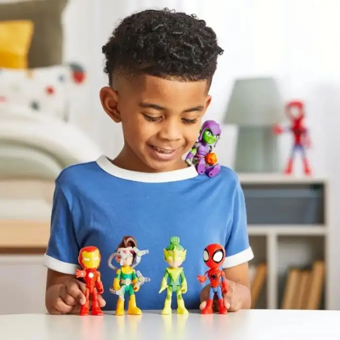 Hasbro Marvel Örümcek Adam ve Muhteşem Arkadaşları 5 Aksiyon Figürü