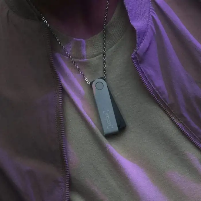 Ledger Nano S Plus Kripto Hardware Cüzdan - Matte-Black