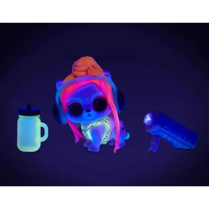 L.O.L. Sürpriz Bebekler ve 8 Siyah Işıklar