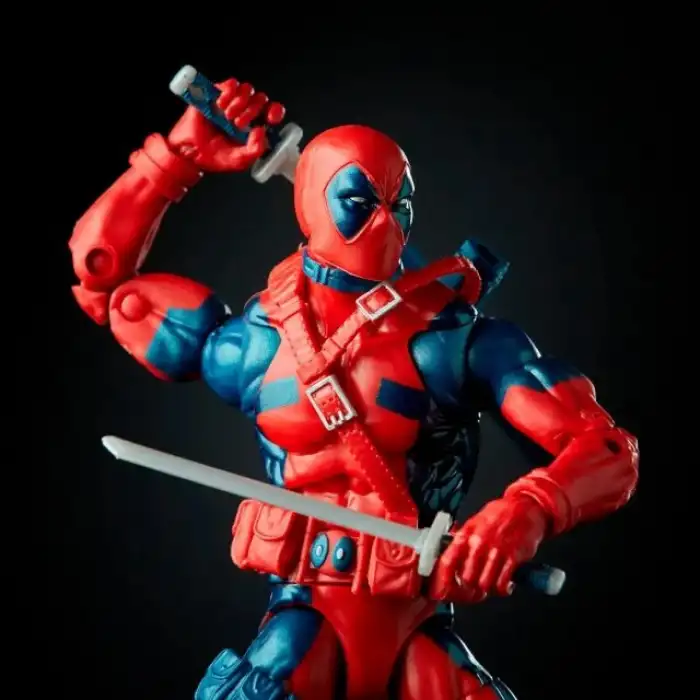 Marvel Comics Legends Serisi Deadpool Figürü