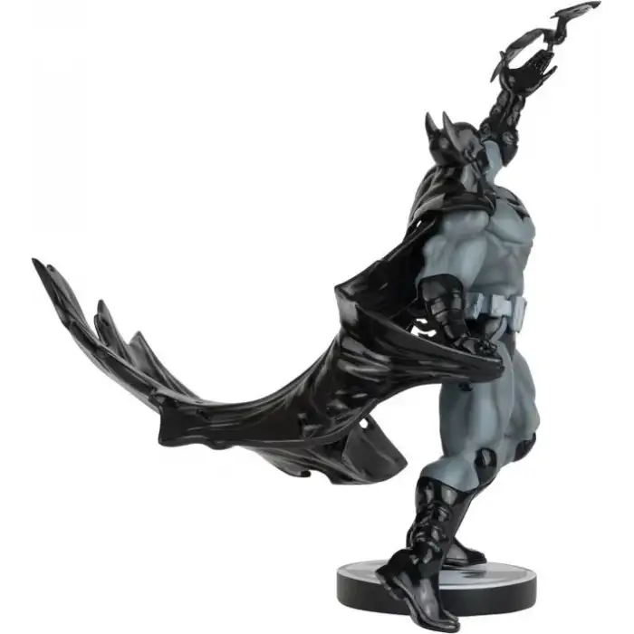 McFarlane Toys - DC Direct - Batman Siyah & Beyaz - Figürü (Reçine)