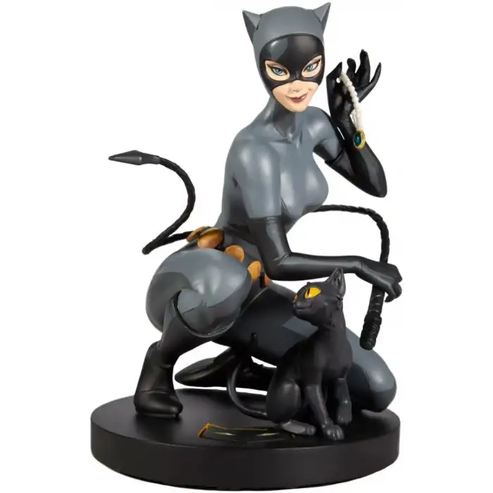 Mcfarlane Toys - DC Direct - DC Designer Serisi Kedi Kadın Reçine Heykeli
