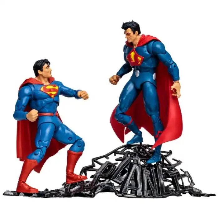 McFarlane Toys - DC Multiverse Superman vs Superman Figürü