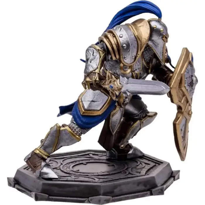 McFarlane - World of Warcraft- Human: Paladin/Warrior Figürü (Common)